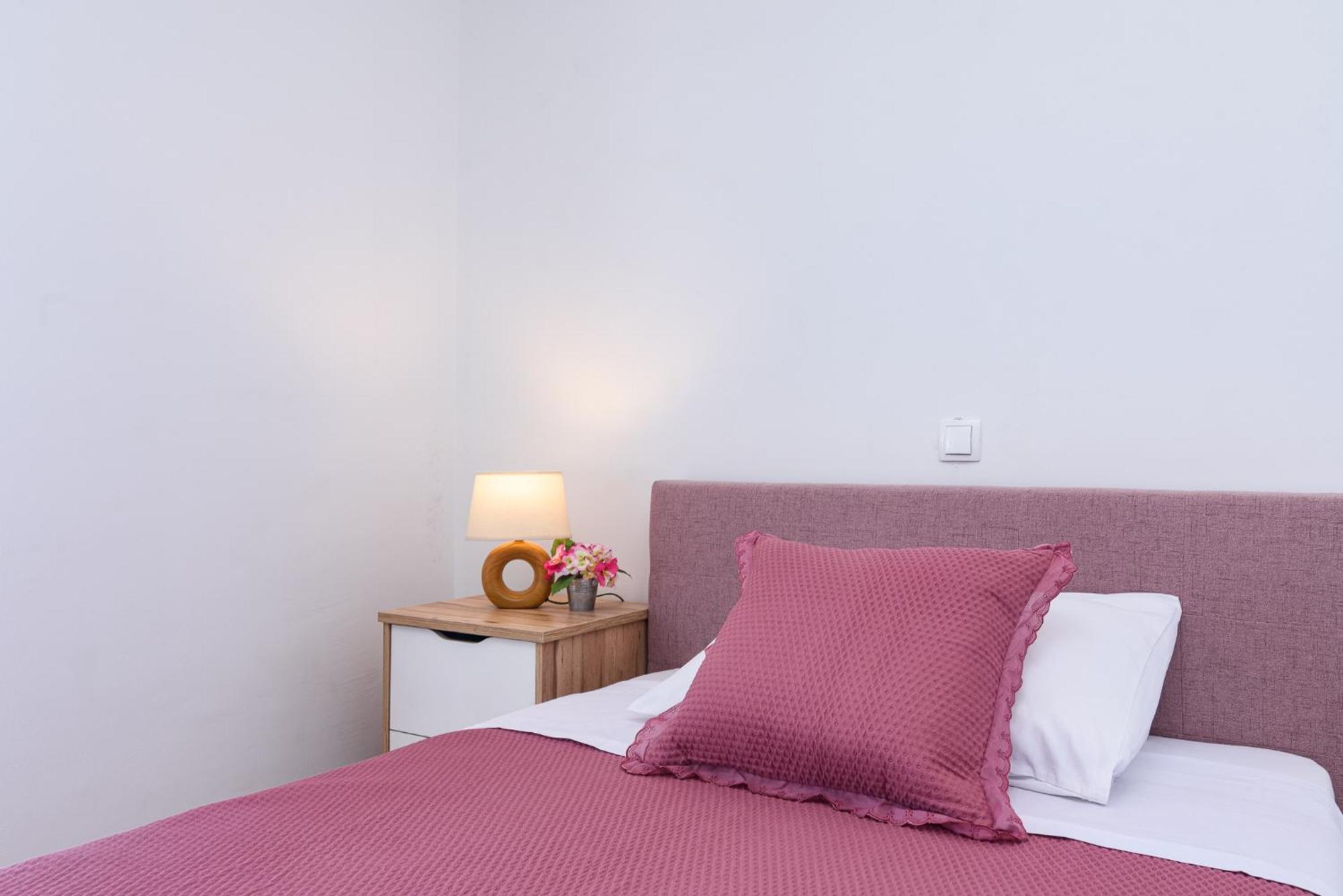 Apartments Eva Трогир Экстерьер фото
