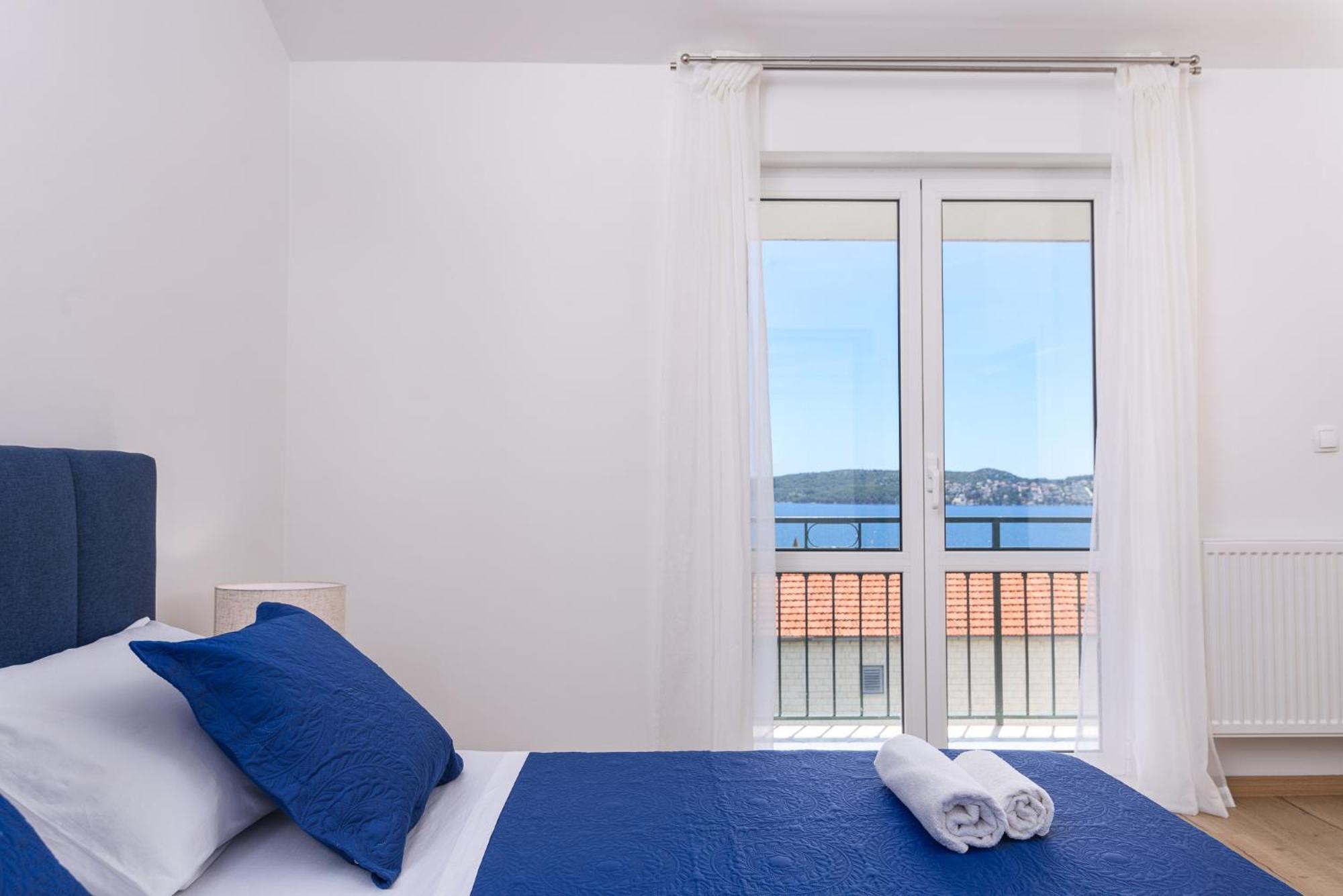 Apartments Eva Трогир Экстерьер фото